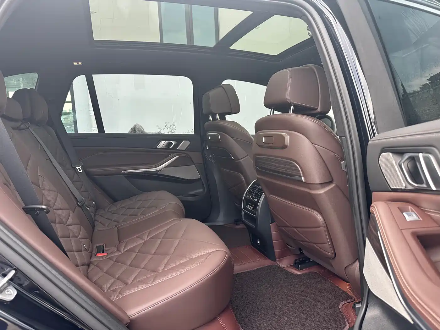 BMW X5 2023 xDrive 40Li M Sport Package фото 6
