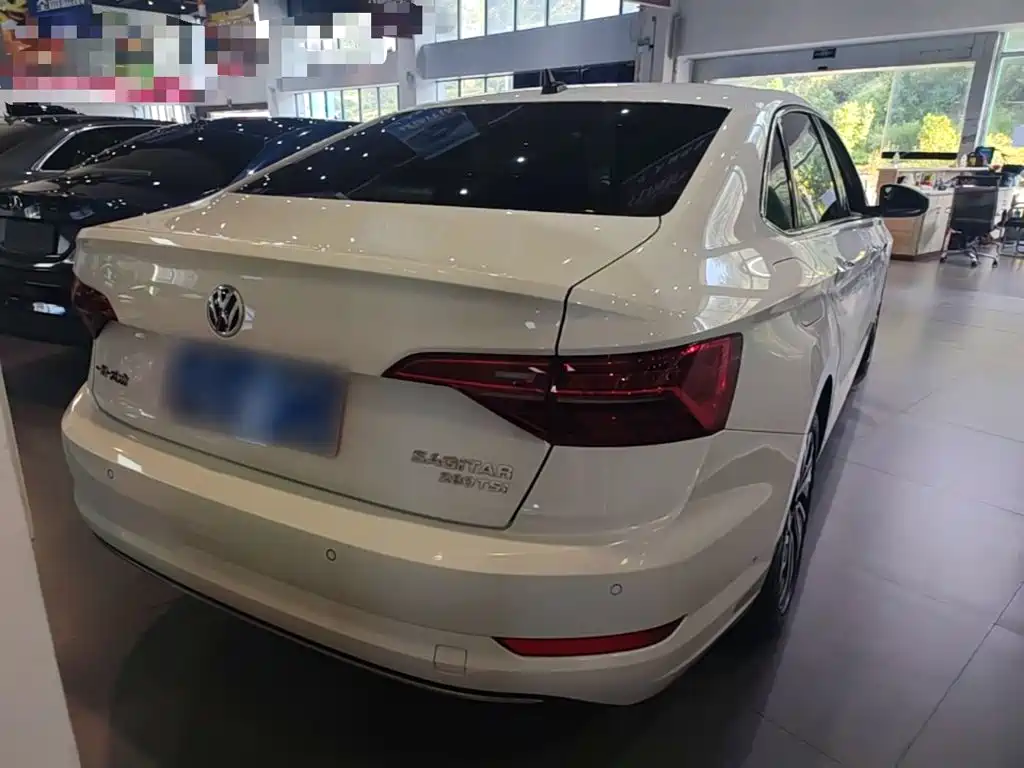 Volkswagen Sagitar, миниатюра 6