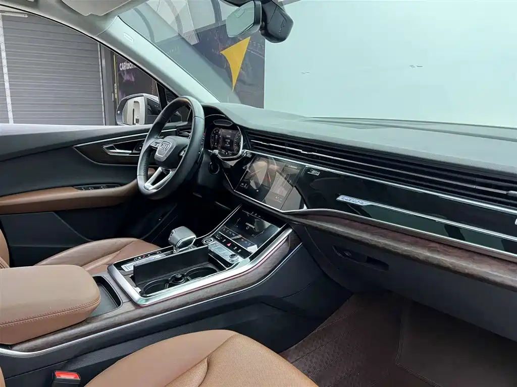 Audi Q7 2021 45 TFSI quattro S line Sport фото 21