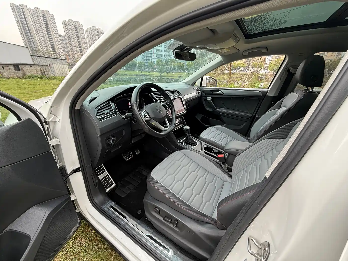 Volkswagen Tiguan X 2021 330TSI 2WD Flagship фото 7