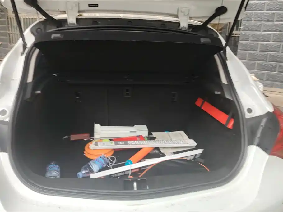 Buick Excelle 2014 XT 1.6L Automatic Fashion фото 4