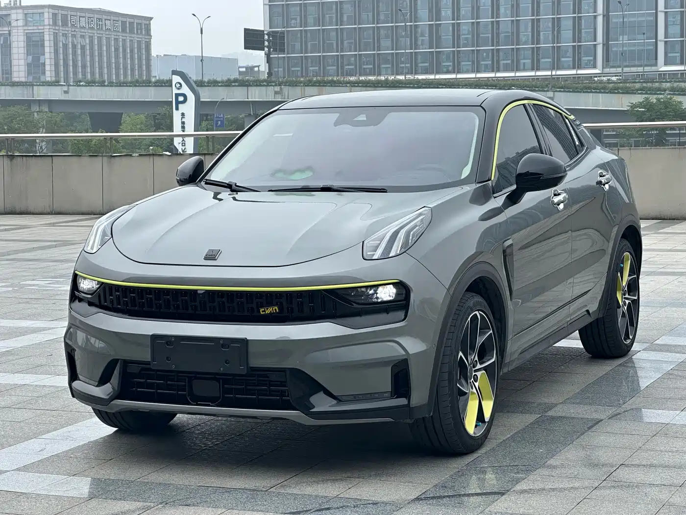 Lynk & Co 05 2020 2.0TD 2WD Shine Halo
