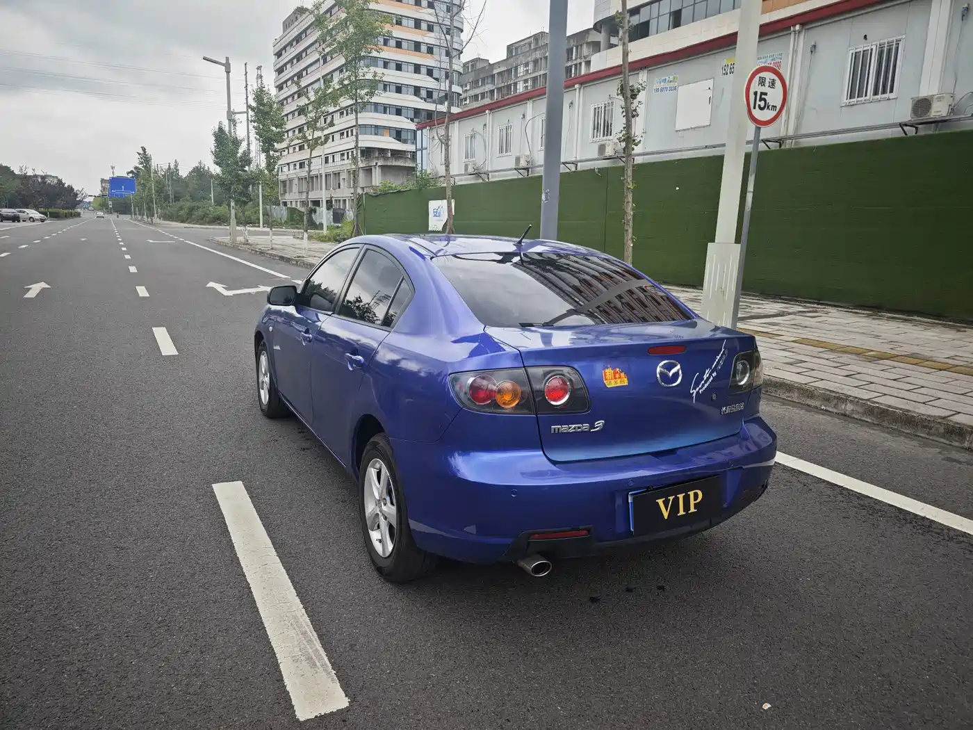 Фото 4 - Mazda 3