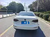 Фото 5 - Volkswagen Lavida