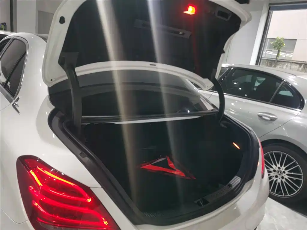 Mercedes-Benz C-Class 2018 C 200 L Sport Edition фото 19