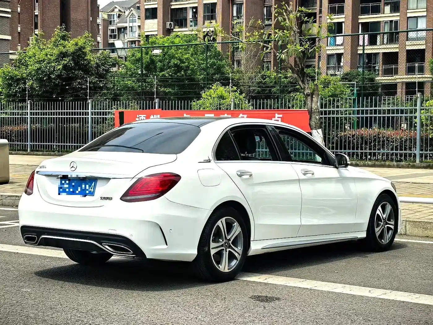Mercedes-Benz C-Class 2020 Facelift C 260 L Sport фото 13
