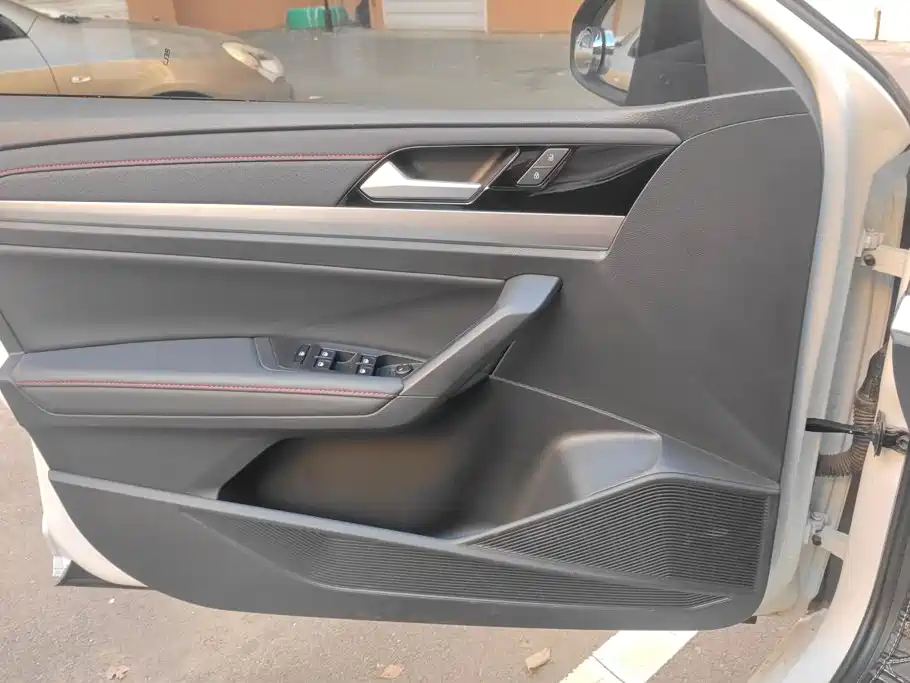 Volkswagen Lavida, миниатюра 7