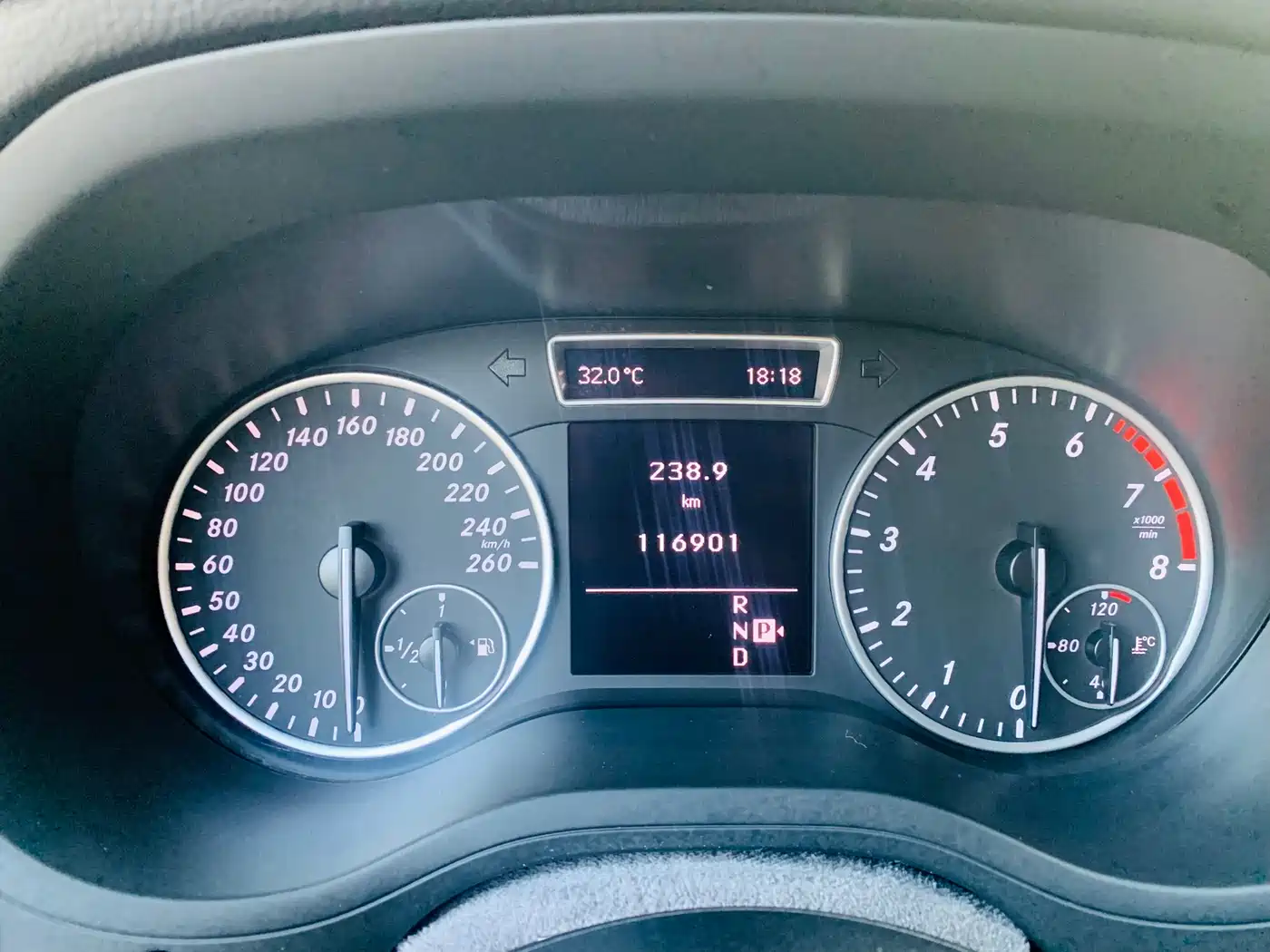 Mercedes-Benz B-Class 2012 B 180 фото 16