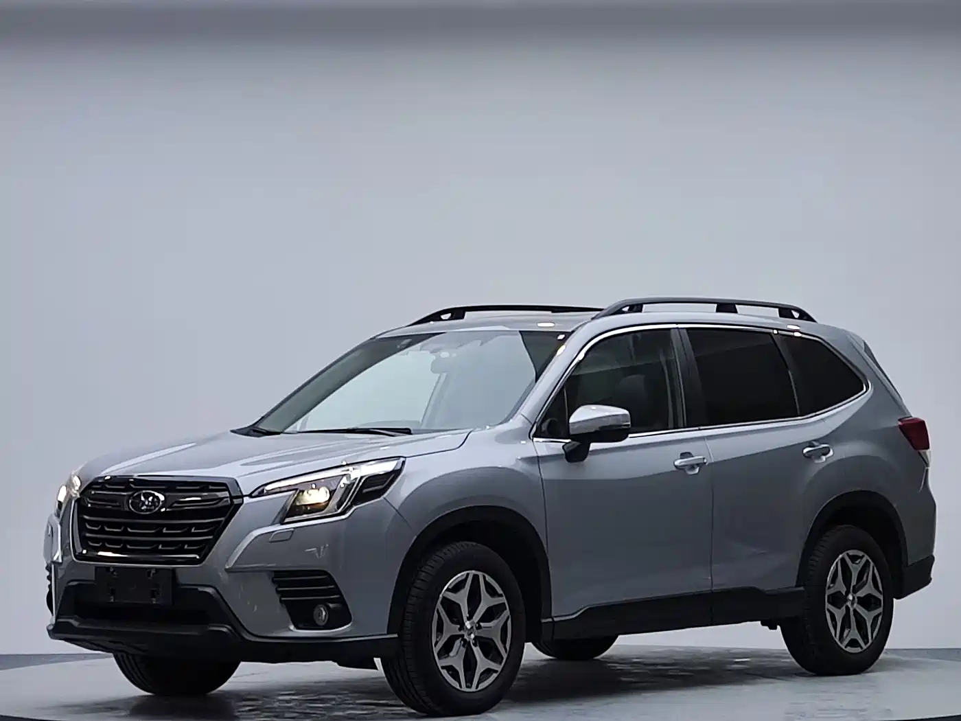 Subaru Forester 2022 2.0i AWD Luxury Edition with EyeSight фото 2