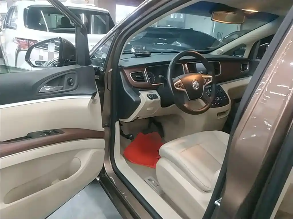 Buick GL8 2018 28T Luxury Model China VI фото 16