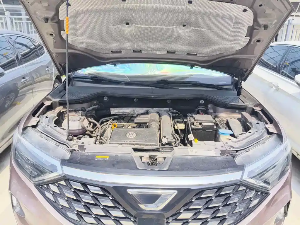 Фото 3 - Jetta VS5