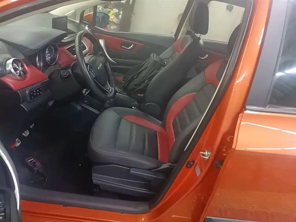 Haval H1 2016 Blue Label 1.5L Manual Luxury фото 15