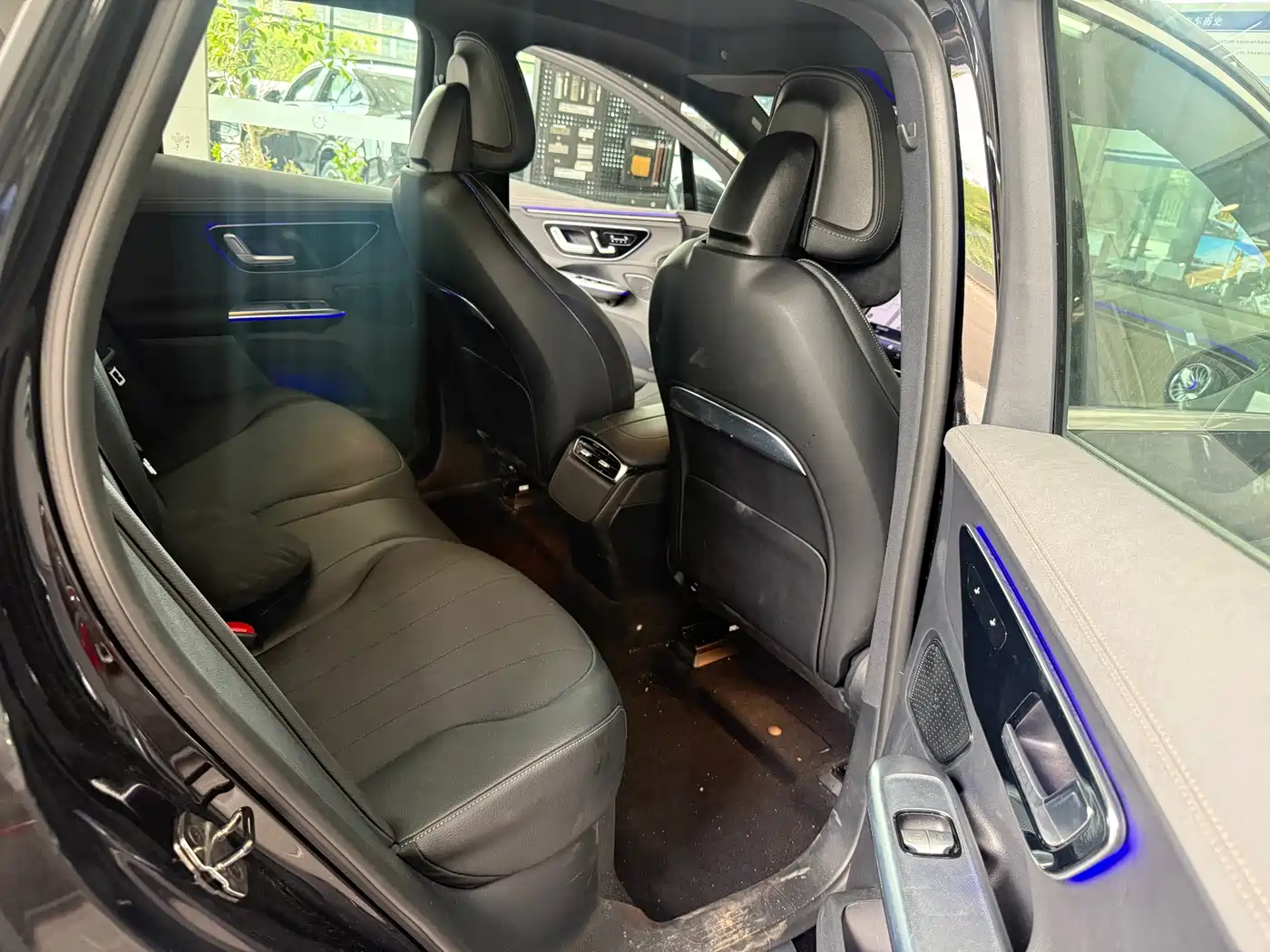 Mercedes-Benz EQE SUV 2025 2024 500 4MATIC Luxury Edition