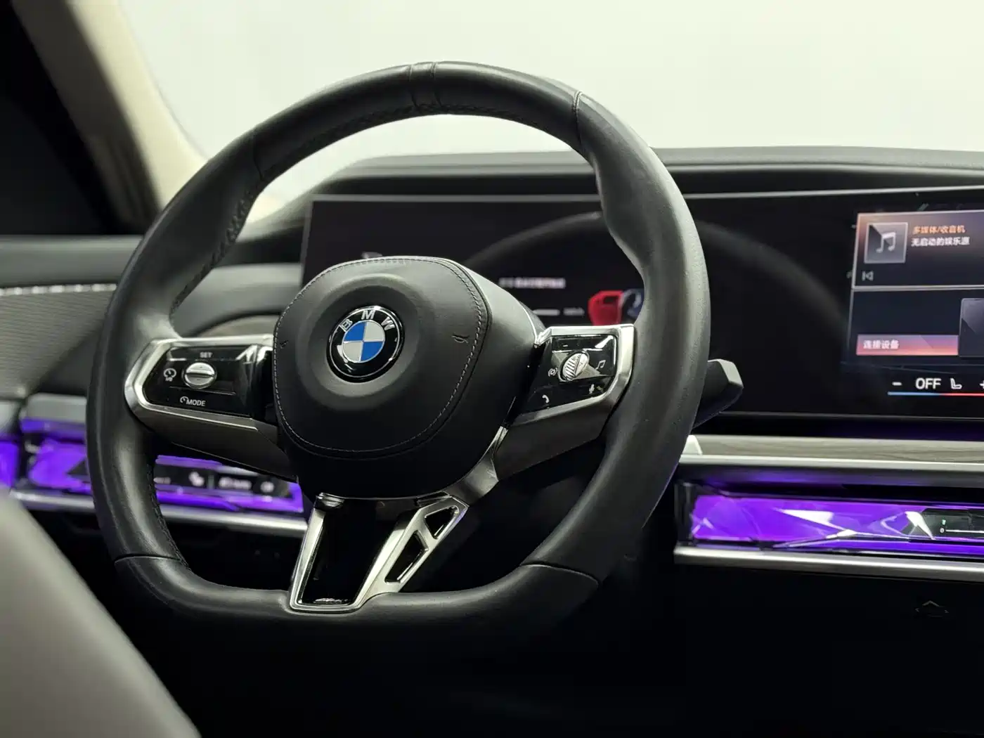 BMW i7 2023 eDrive50L Leading M Sport Package фото 13