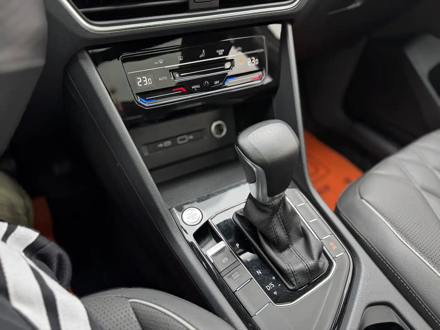 Volkswagen Tiguan L 2022 330TSI Automatic 2WD Smart Edition фото 7