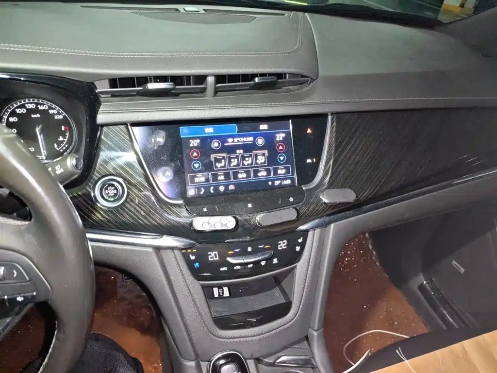 Cadillac XT6 2021 28T 6-Seater AWD Luxury фото 6
