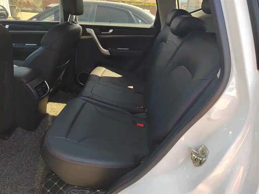 Haval M6 2019 1.5T DCT 2WD Elite Type China VI фото 13