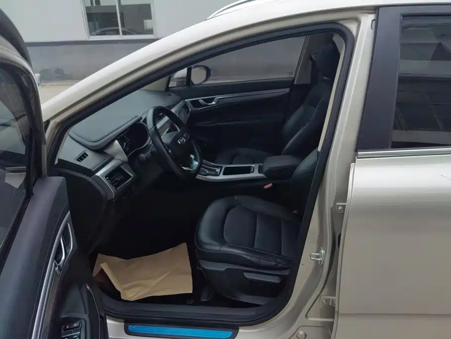 Geely Emgrand GS 2020 2019 1.4T CVT Elegance