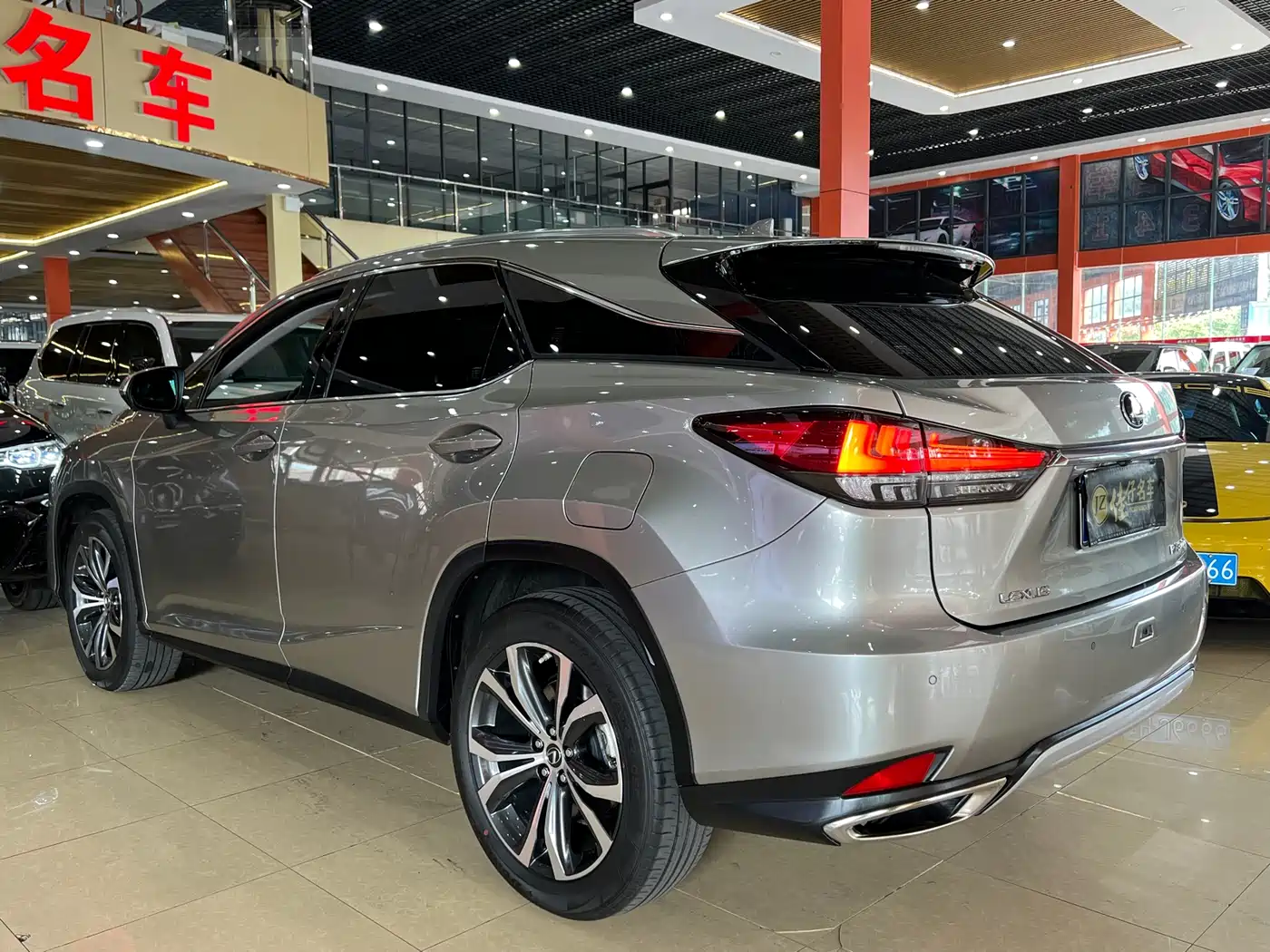 LEXUS RX