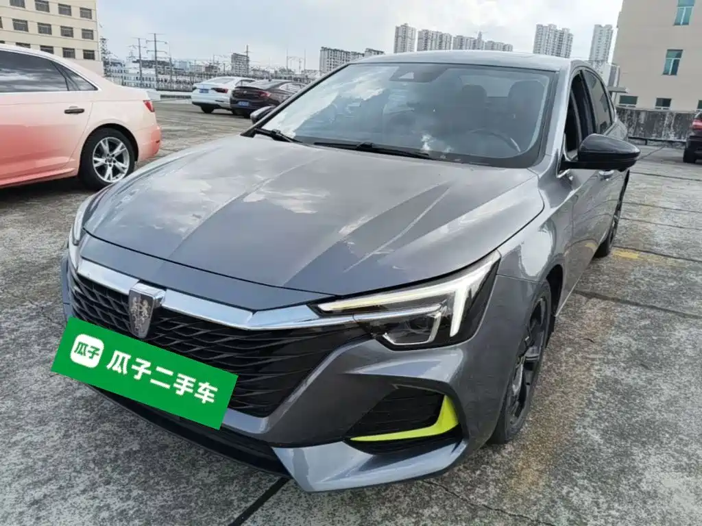 Roewe i6 MAX 2021 2020 Model 300TGI Automatic Cool & Smart Edition