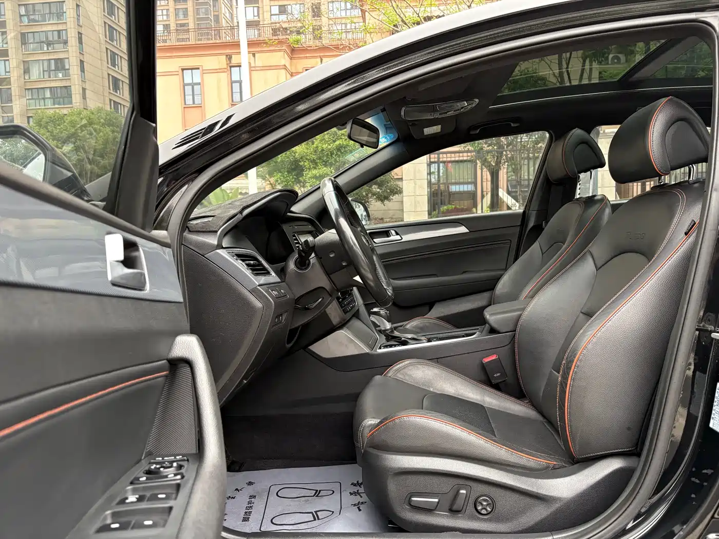 Hyundai Sonata 2015 1.6T GLS Smart фото 6