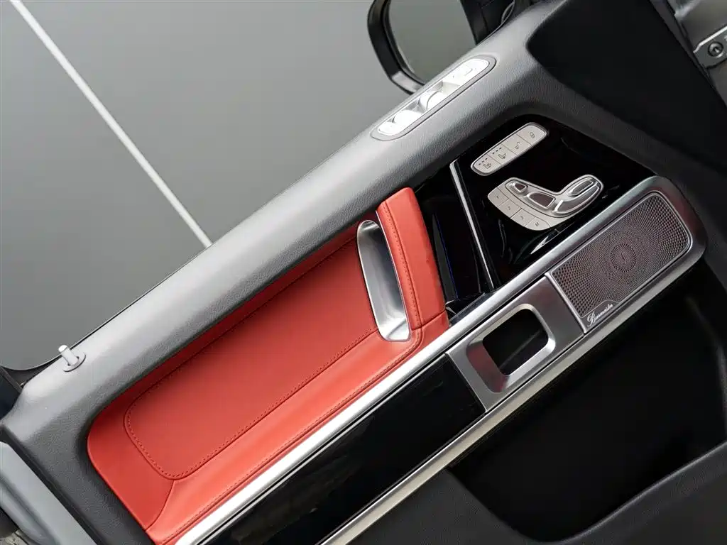 Mercedes-Benz G-Class AMG 2023 AMG G 63 фото 3