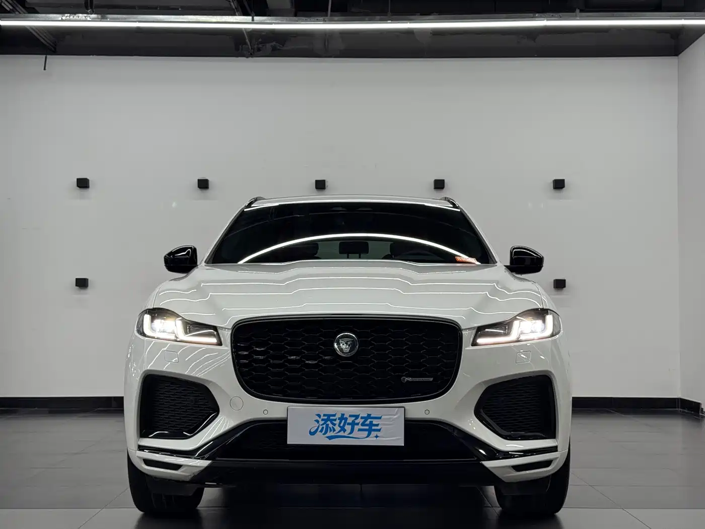 2024 Jaguar F-PACE