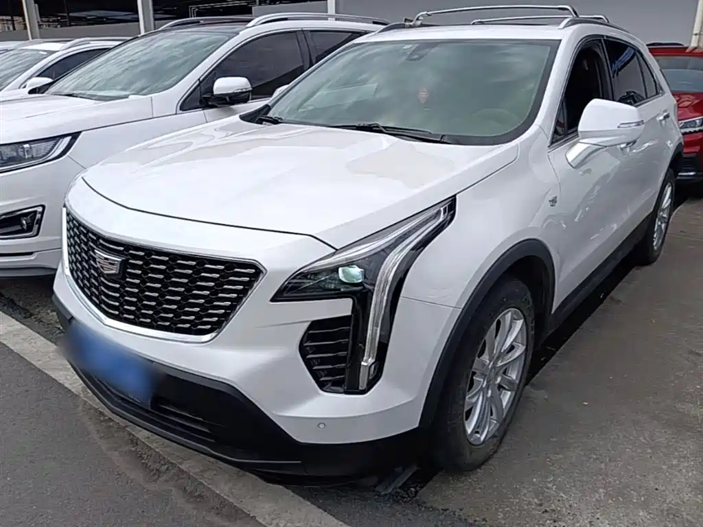 Cadillac XT4 2021 28T FWD Technology Edition