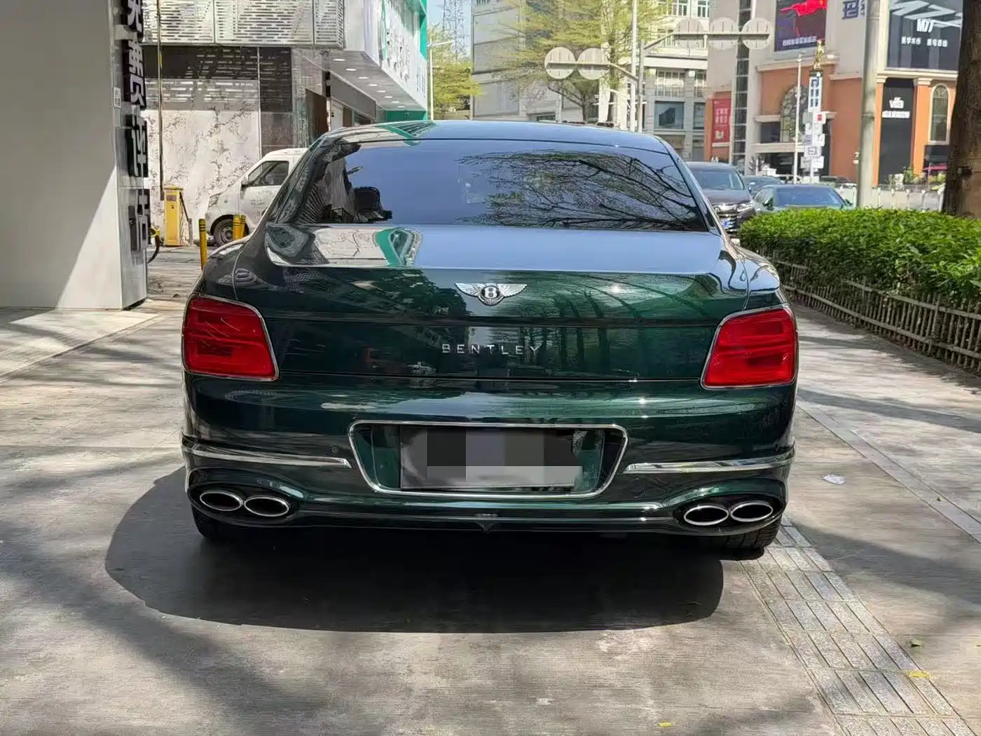 2025 Bentley Flying Spur