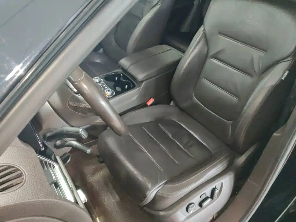 Volkswagen Touareg 2016 2017 3.0TSI Explorer Edition
