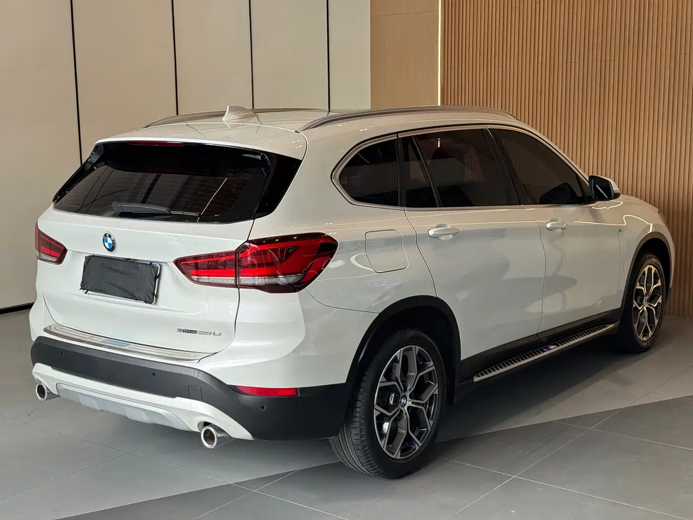 BMW X1 2020 sDrive20Li Premium Edition фото 18