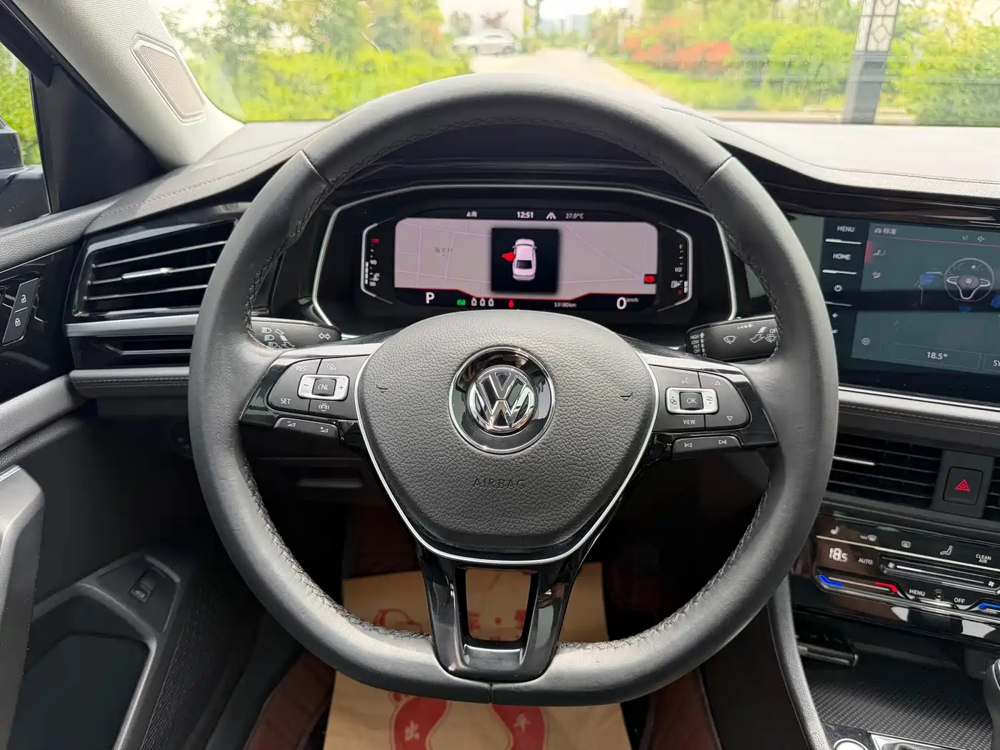 VOLKSWAGEN SAGITAR