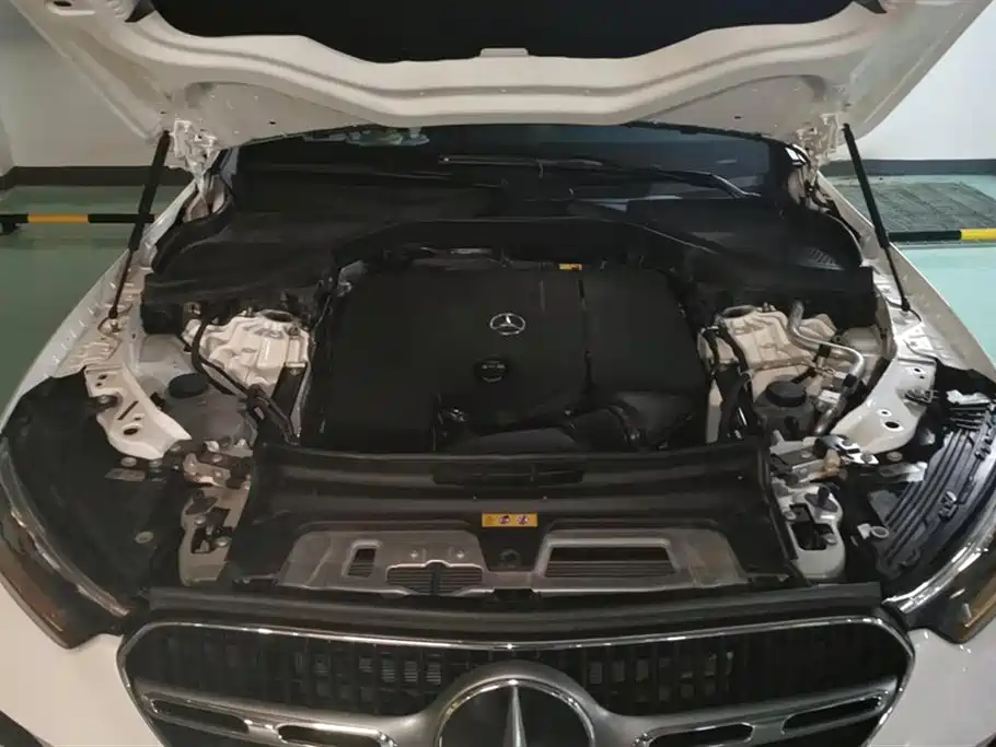 Mercedes-Benz GLC 2023 GLC 260 L 4MATIC Sport 5-seater фото 10