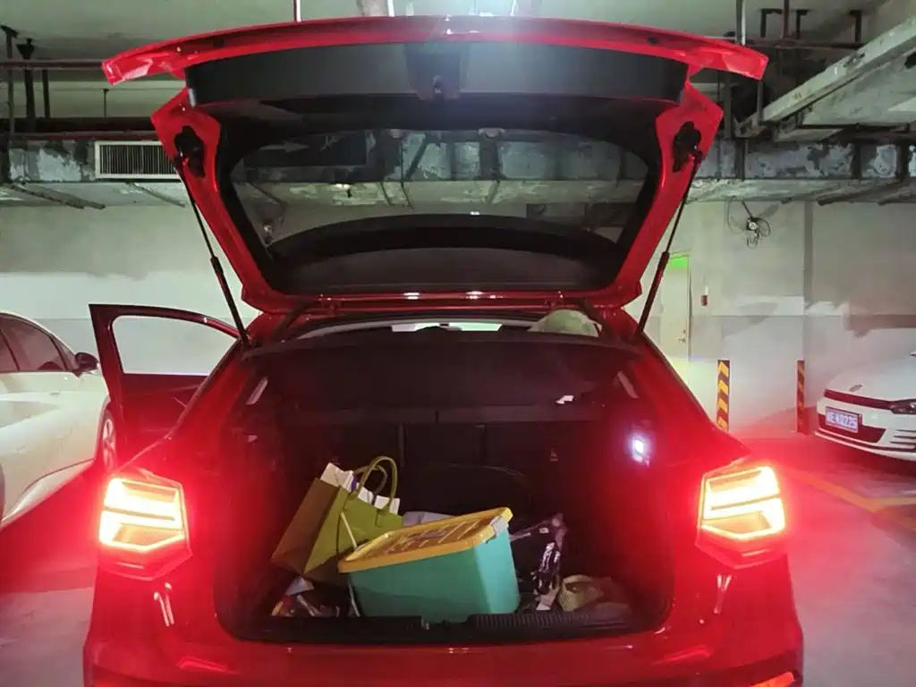 Фото 5 - Audi Q2L