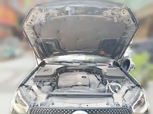Mercedes-Benz GLC 2022 Facelift GLC 260 L 4MATIC Luxury Model — фото 3
