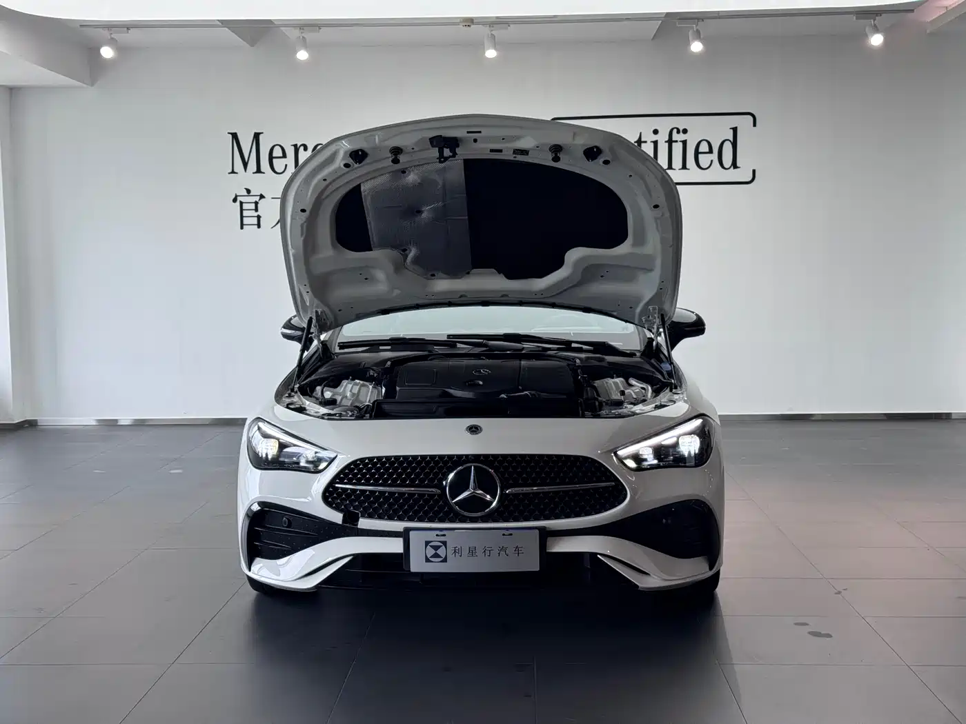 Mercedes-Benz CLE 2024 CLE 300 4MATIC Luxury Coupe фото 3