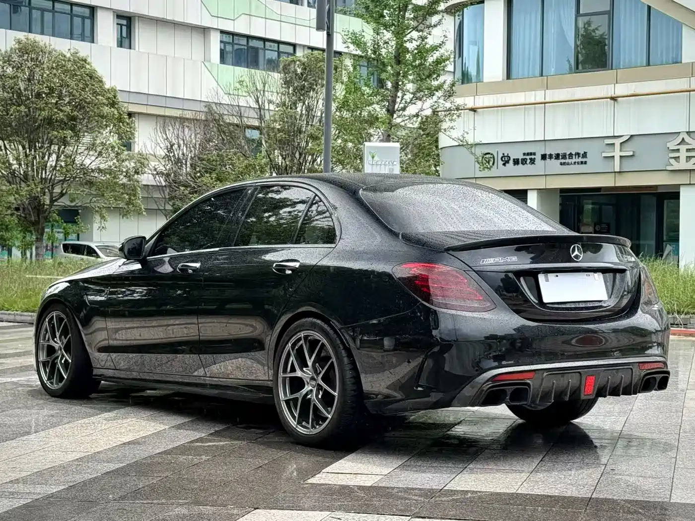 Mercedes-Benz C-Class AMG 2017 AMG C 63 фото 9