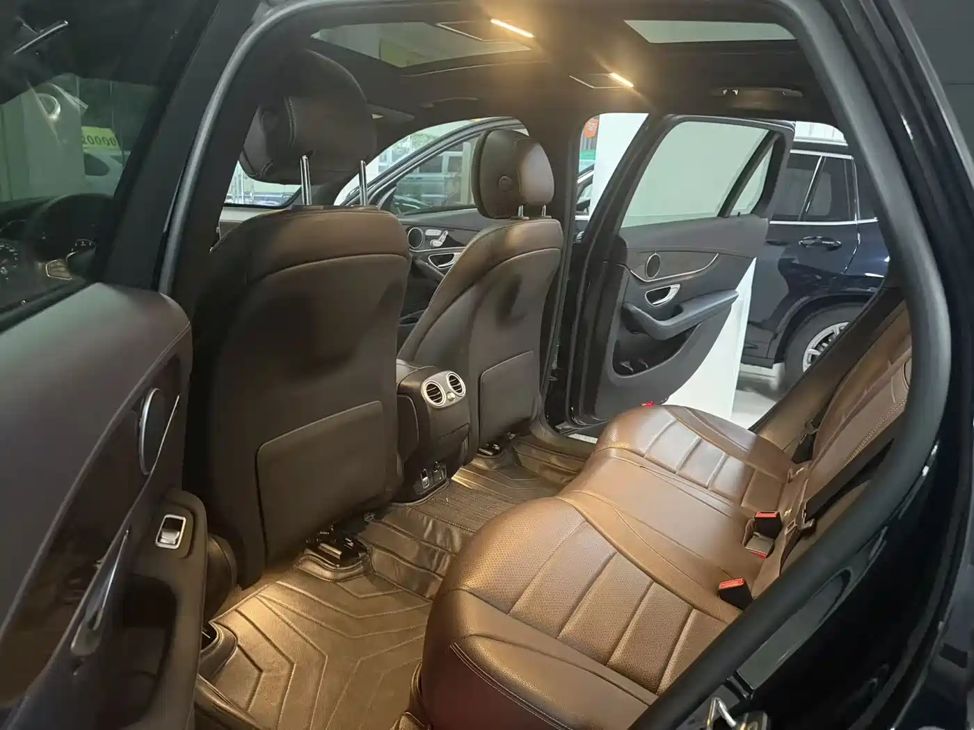 Mercedes-Benz GLC 2019 GLC 260 4MATIC Dynamic фото 8
