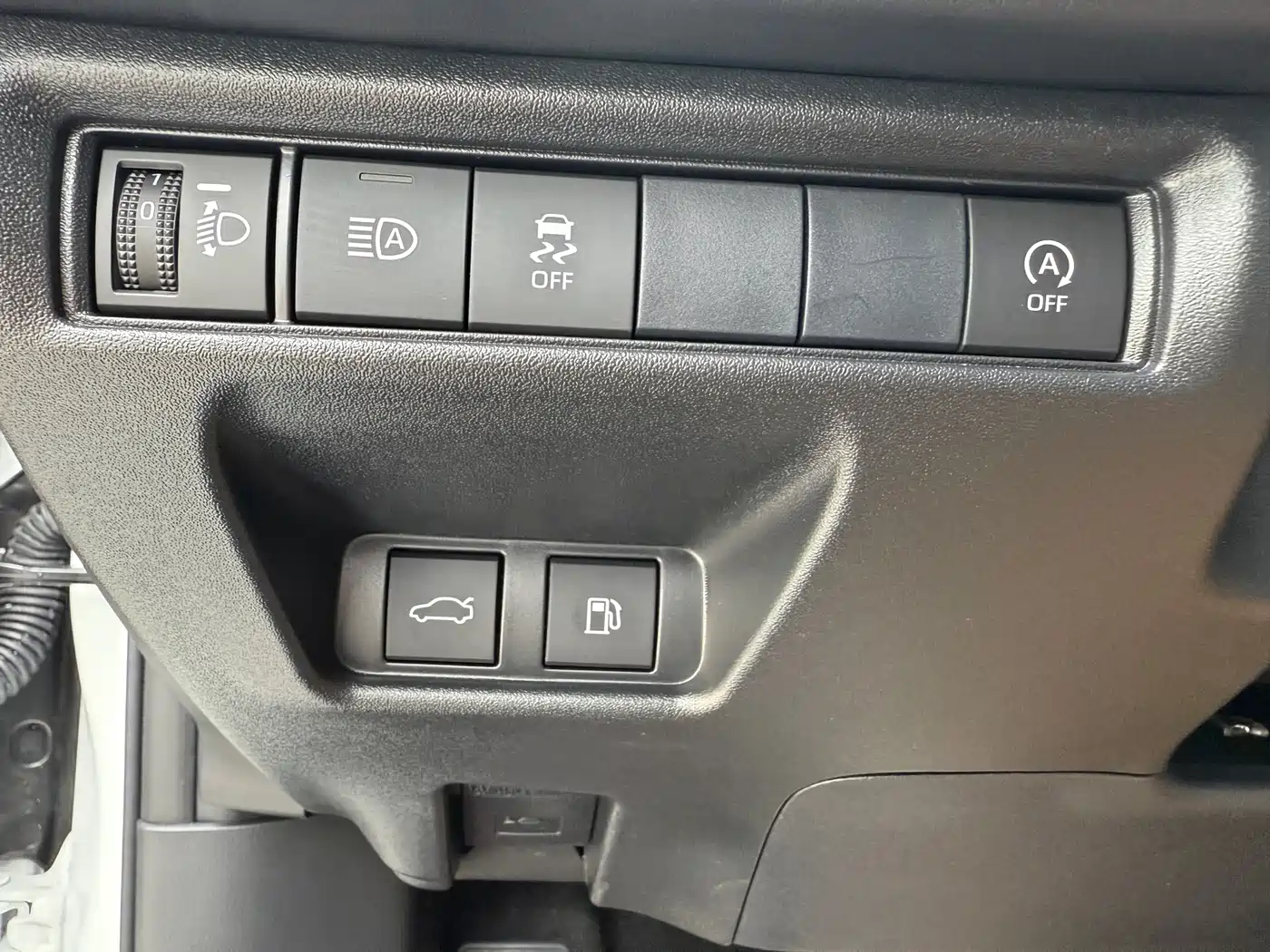 Toyota Camry 2026 2.0S Sport Edition фото 21