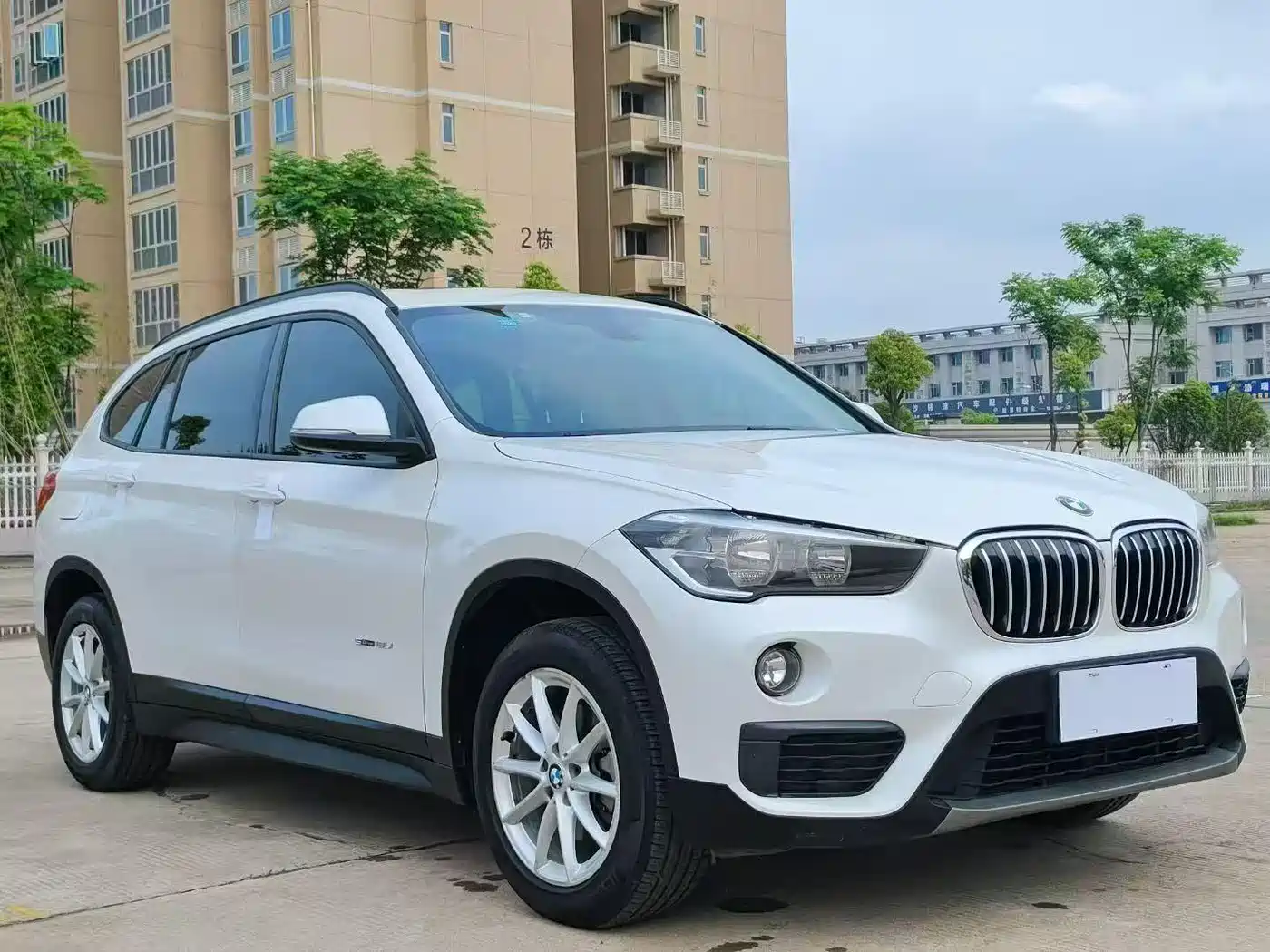 BMW X1 2016 sDrive18Li Fashion Model фото 3