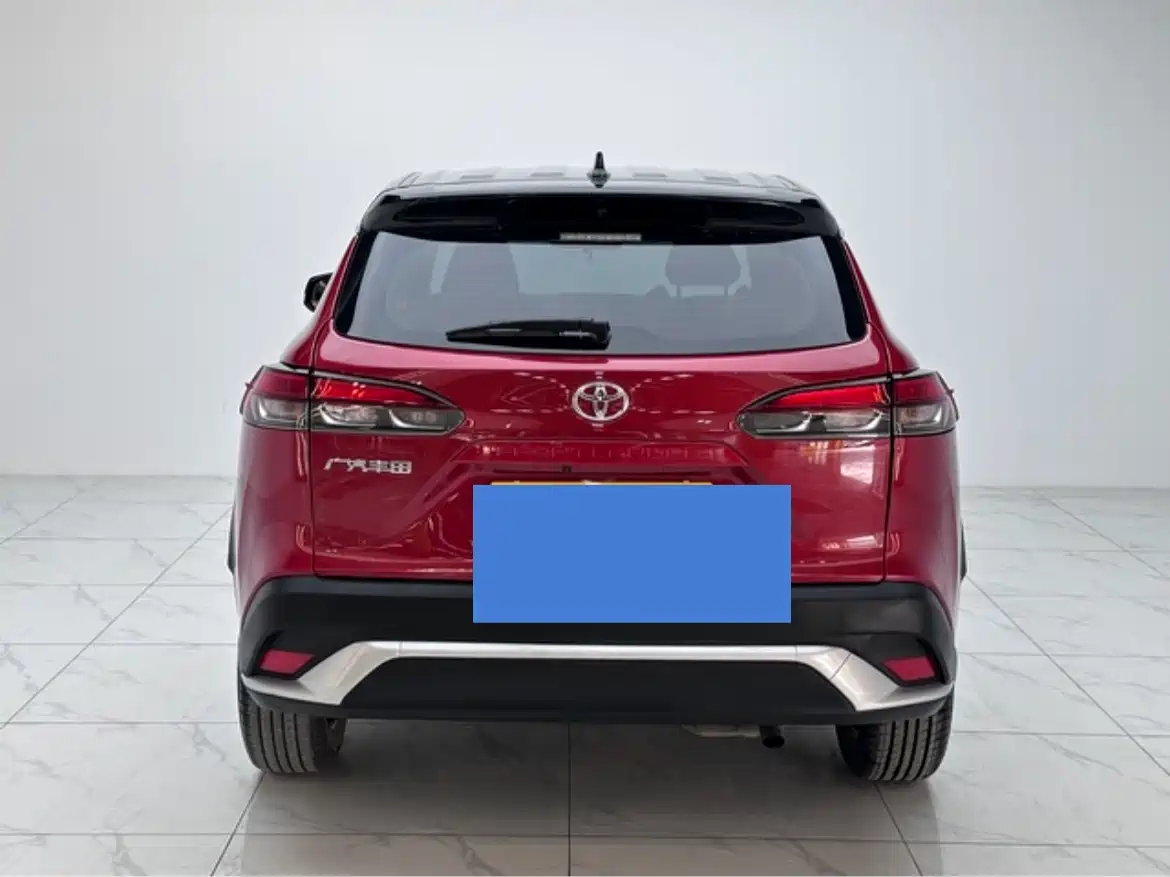 Toyota Frontlander 2022 2.0L CVT Luxury Edition фото 3