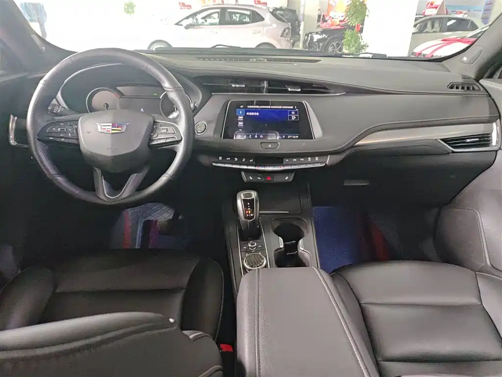 Cadillac XT4 2018 28T FWD Leading Edition фото 10