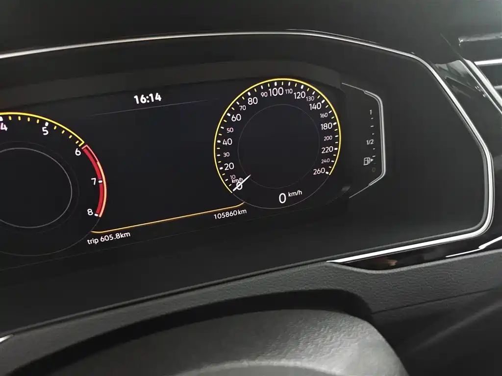 Volkswagen Magotan 2020 330TSI DSG Luxury фото 13