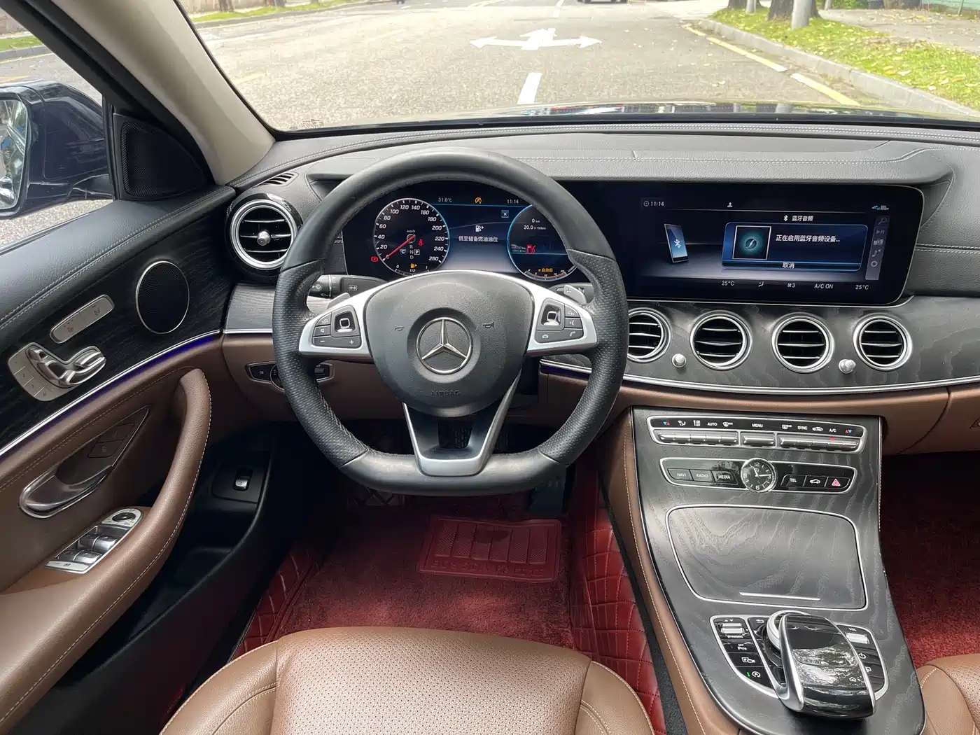 Mercedes-Benz E-Class 2017 E 300 L Sport Luxury фото 5
