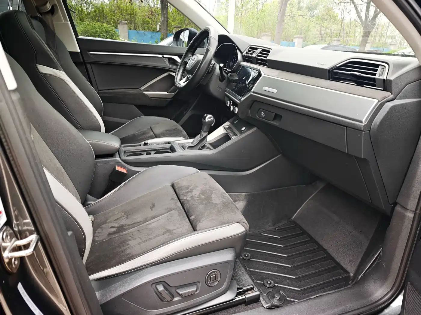 Audi Q3 2021 35 TFSI Fashion Sport фото 5