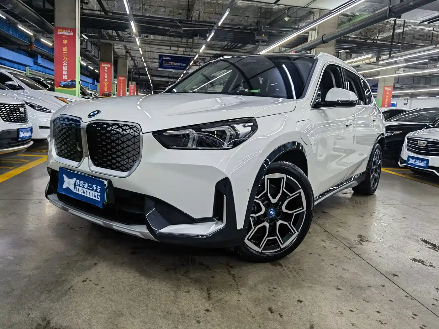 BMW iX1 2025 2025 xDrive30L X Design Package