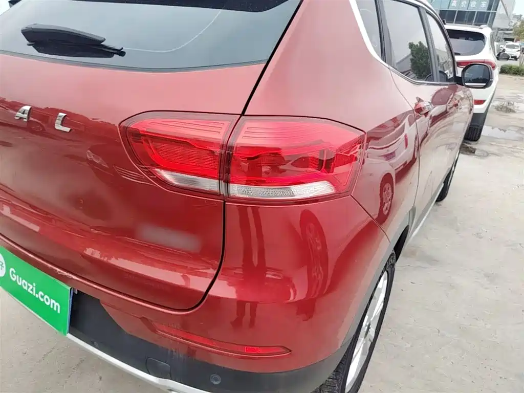 Haval H2s 2017 Red Label 1.5T DCT Elite фото 8