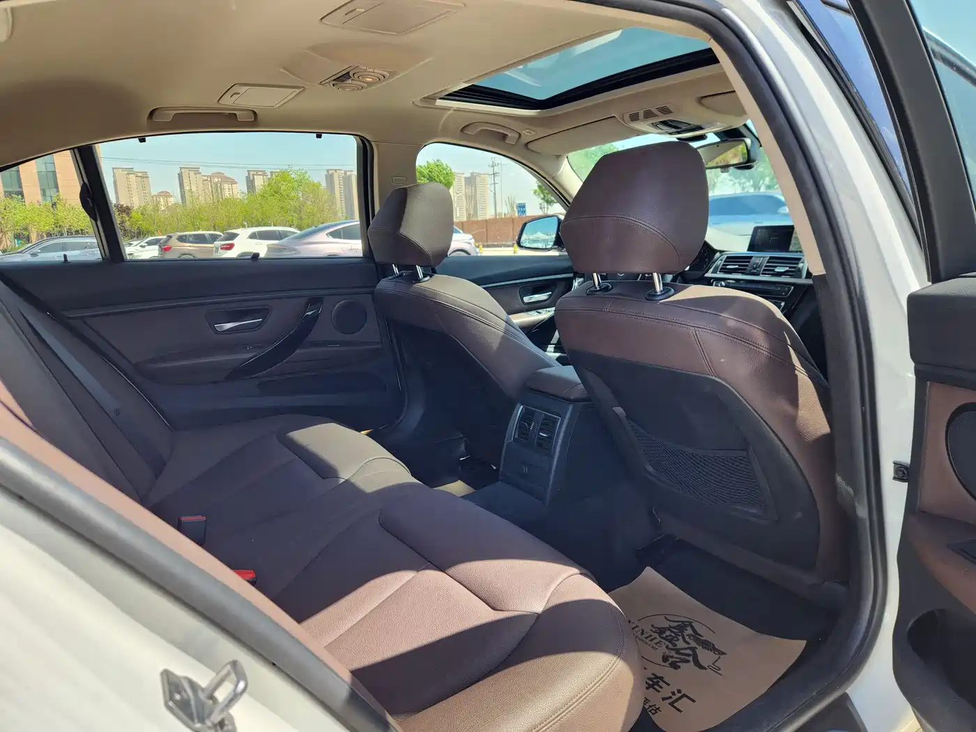 BMW 3 Series 2019 320Li M Sport Package фото 9