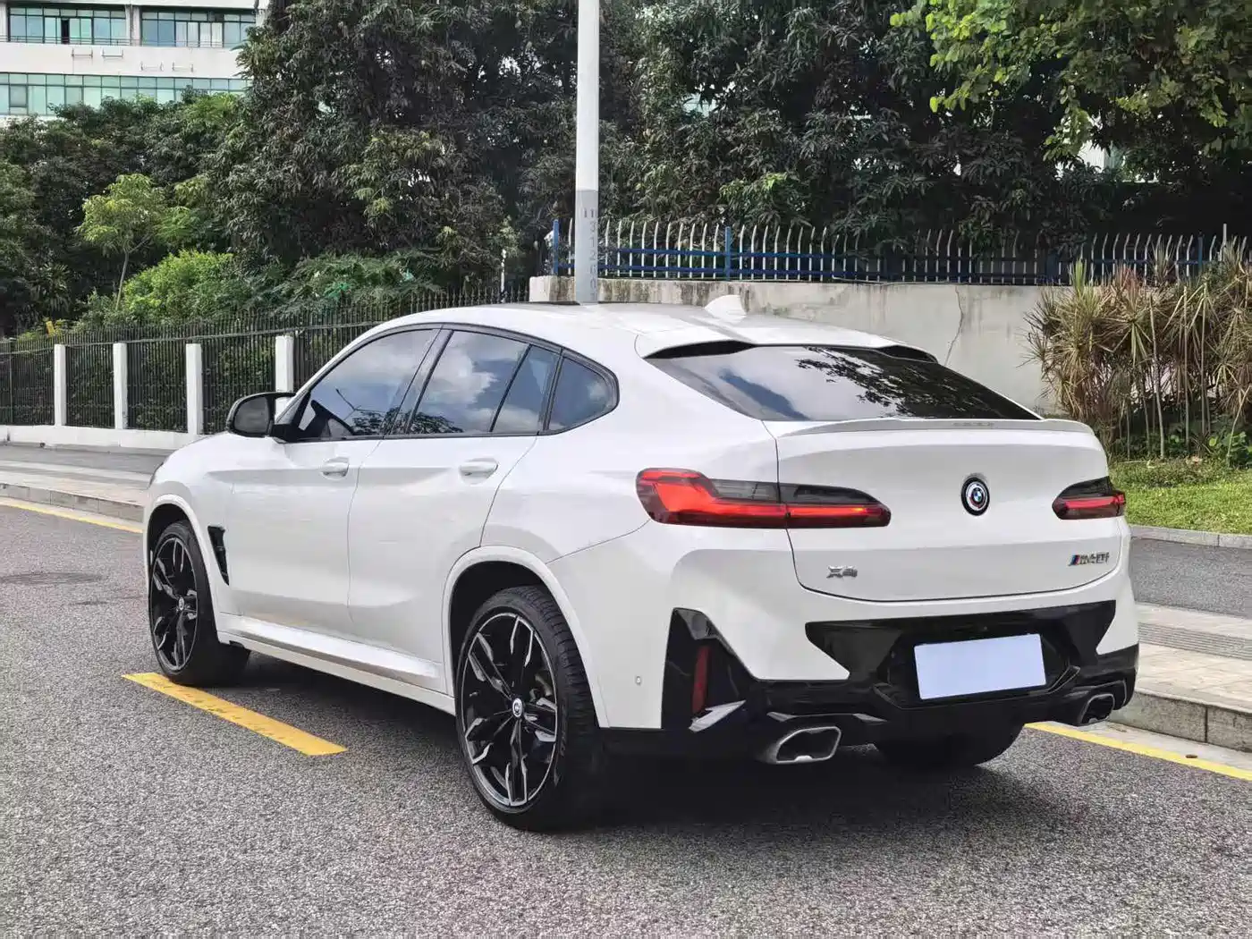 BMW X4 M40i 2022 M40i фото 6