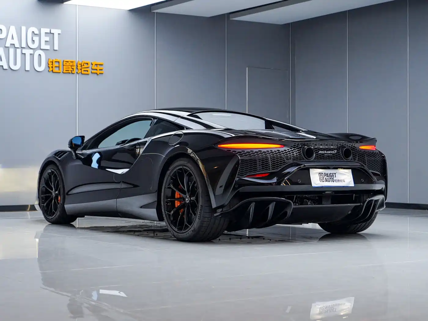 McLaren Artura 2023 3.0T Hybrid Standard фото 7